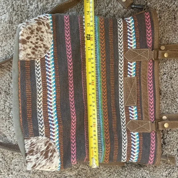 Stylish Multicolor Tote Bag - Picture 6 of 8